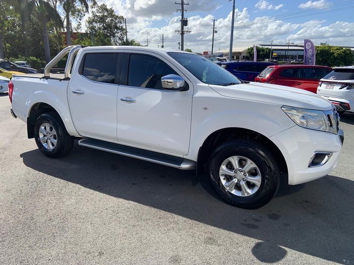 2015 Nissan Navara ST