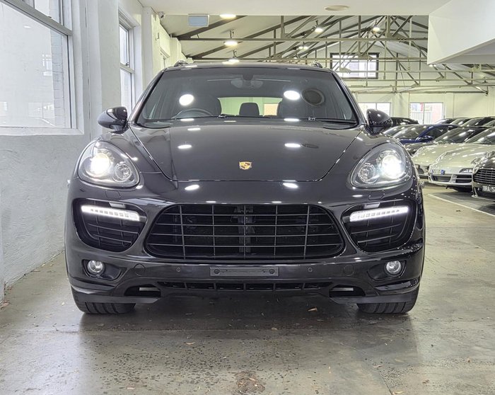 2013 Porsche Cayenne GTS