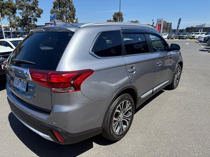 2017 Mitsubishi Outlander LS Safety Pack