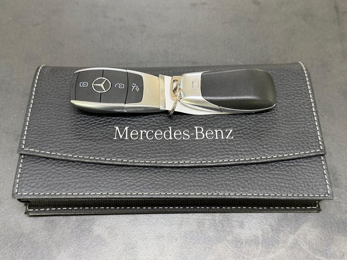 2021 Mercedes-Benz GLC-Class GLC200 X253 Obsidian Black