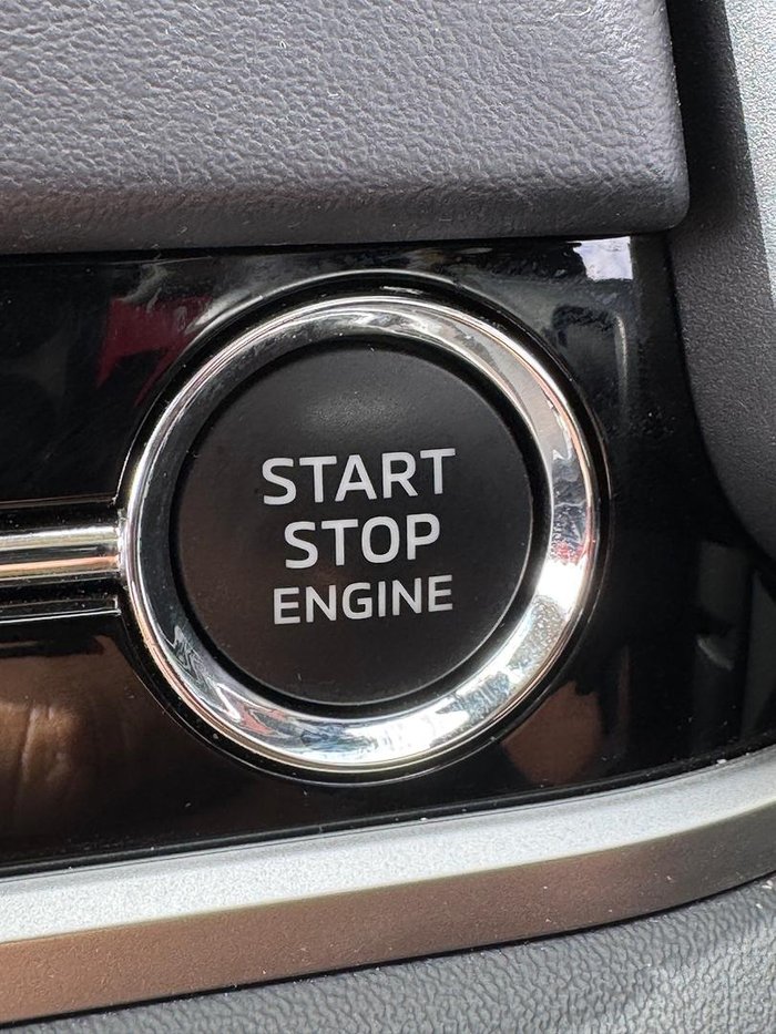 2024 Mitsubishi Outlander Exceed