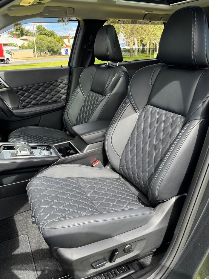 2024 Mitsubishi Outlander Exceed ZM MY24 AWD Graphite Grey