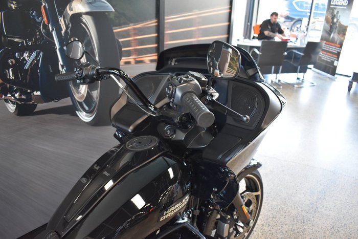 2025 Harley-davidson FLTRX ROAD GLIDE (117) VIVID BLACK