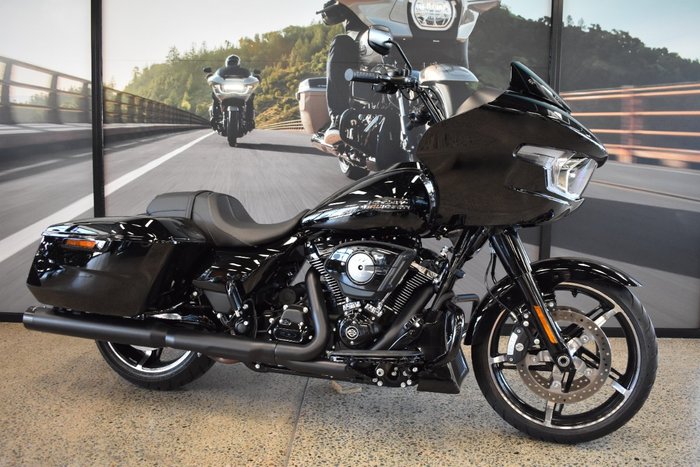 2025 Harley-davidson FLTRX ROAD GLIDE (117) VIVID BLACK