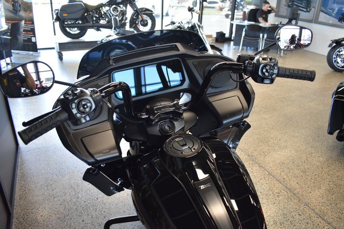 2025 Harley-davidson FLTRX ROAD GLIDE (117) VIVID BLACK