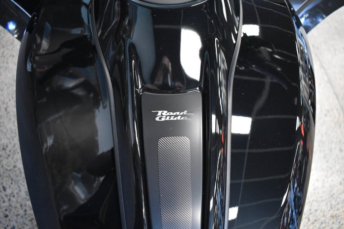 2025 Harley-davidson FLTRX ROAD GLIDE (117) VIVID BLACK