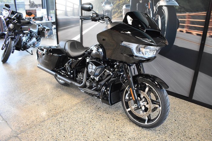 2025 Harley-davidson FLTRX ROAD GLIDE (117) VIVID BLACK