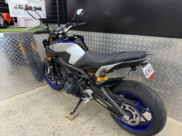 2019 Yamaha MT-09A SP (MT-09 SP) BLACK