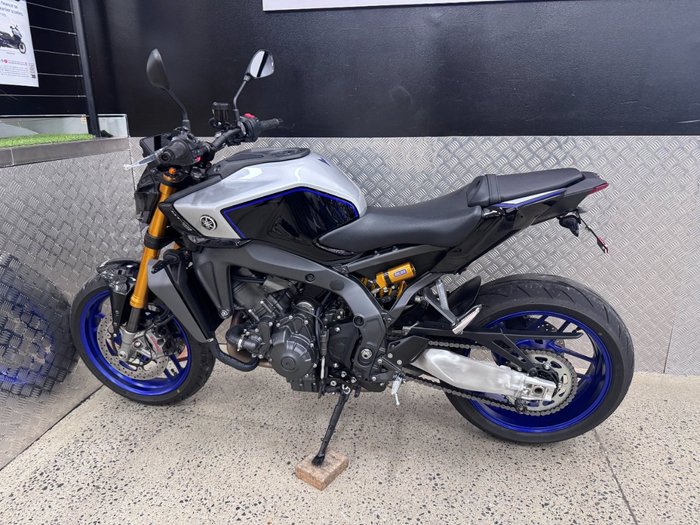 2025 Yamaha MT-09A SP (MT-09SP) WHITE