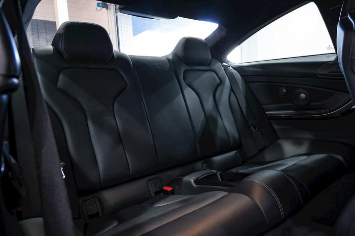 2014 BMW M4 F82 WHITE