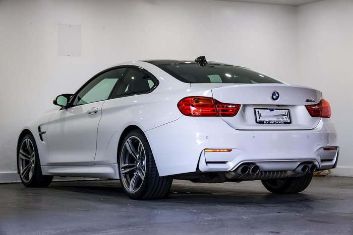 2014 BMW M4 F82 WHITE