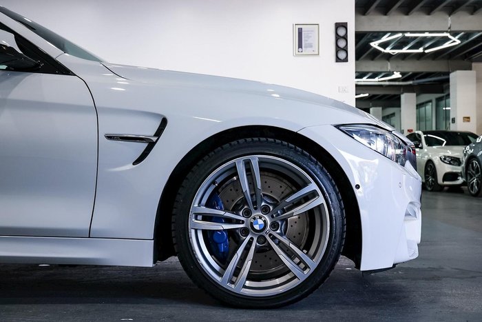 2014 BMW M4 F82 WHITE