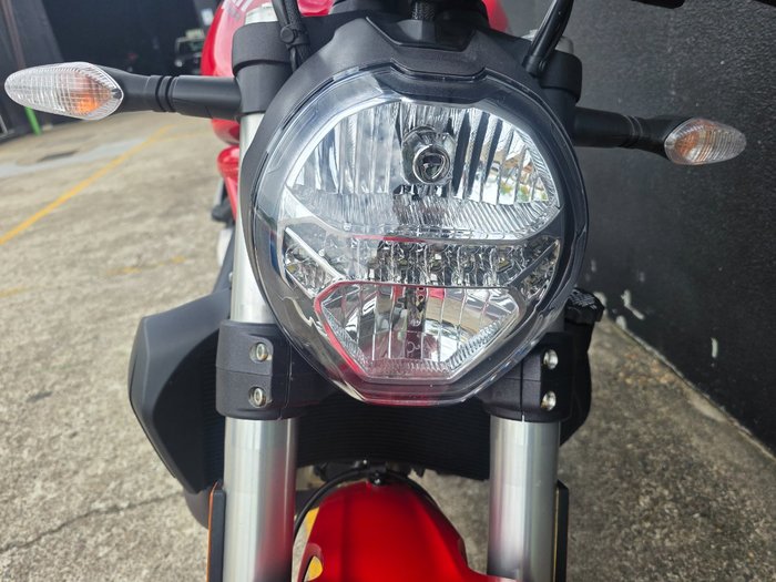 2019 DUCATI MONSTER 821 RED
