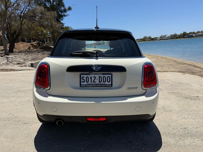 2020 MINI Hatch Cooper