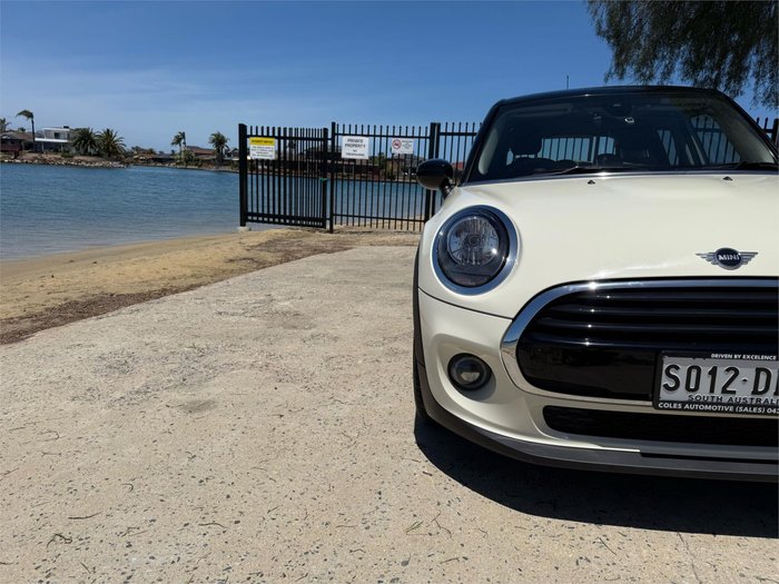 2020 MINI Hatch Cooper