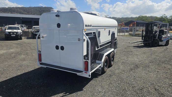 2025 McNeill 4 Dog Super Deluxe