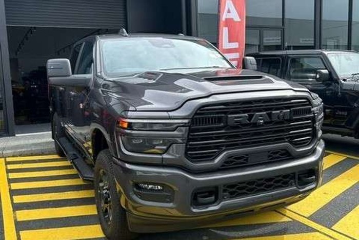 2025 RAM 2500 Laramie Rambox
