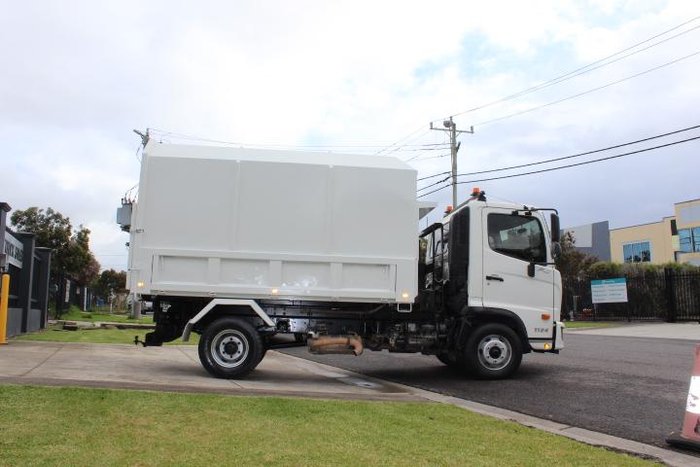 2019 Hino 500 500 WHITE