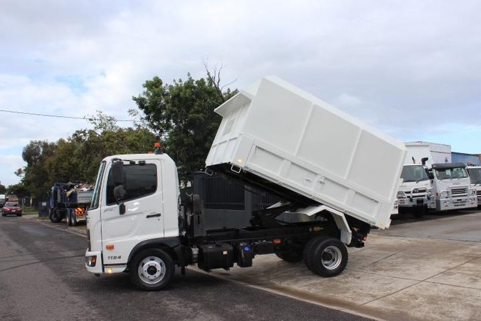 2019 Hino 500 500 WHITE