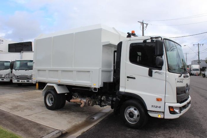 2019 Hino 500 500 WHITE