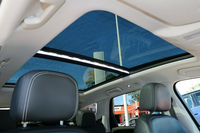 2019 Volkswagen Touareg 190TDI Launch Edition