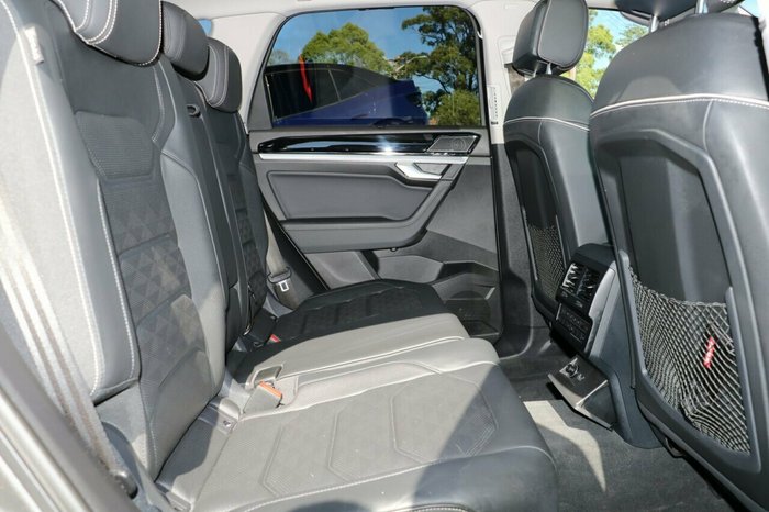 2019 Volkswagen Touareg 190TDI Launch Edition