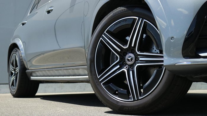 2025 Mercedes-Benz GLE-Class GLE300 d