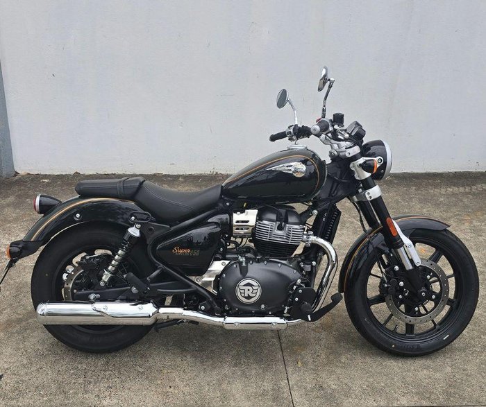 2025 Royal Enfield Super Meteor 650 Meteor Green