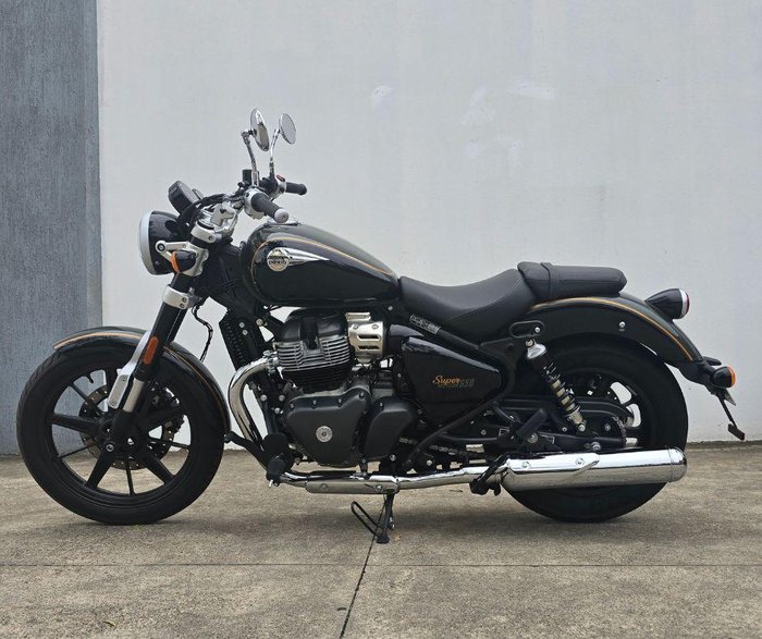 2025 Royal Enfield Super Meteor 650 Meteor Green