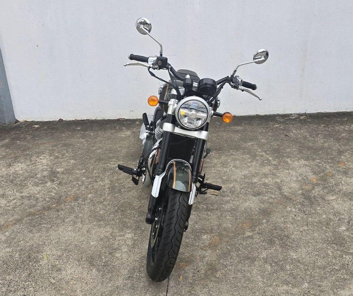 2025 Royal Enfield Super Meteor 650 Meteor Green