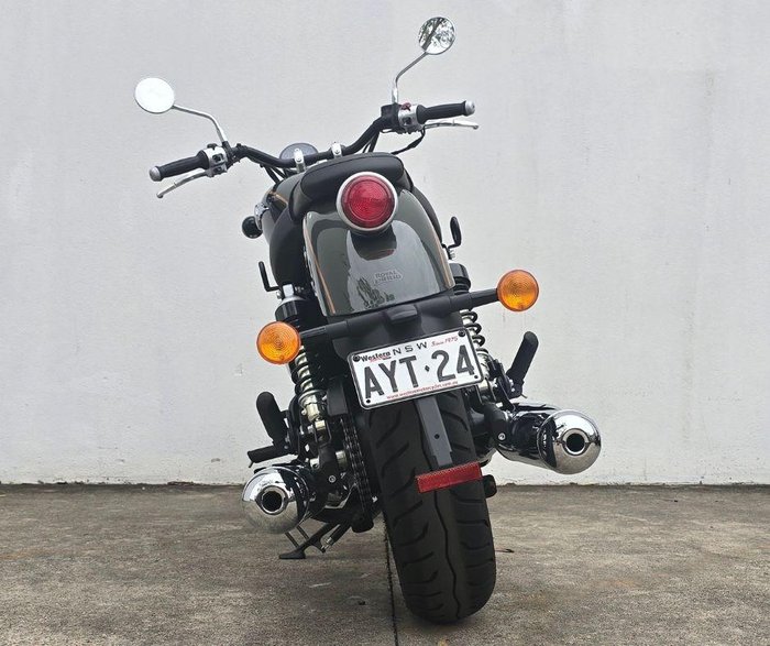 2025 Royal Enfield Super Meteor 650 Meteor Green