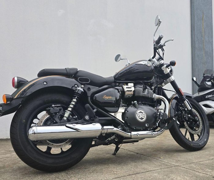 2025 Royal Enfield Super Meteor 650 Meteor Green