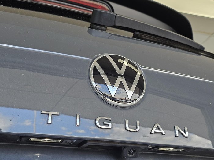 2022 Volkswagen Tiguan 162TSI R-Line