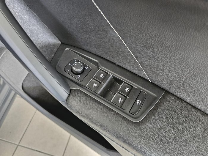 2022 Volkswagen Tiguan 162TSI R-Line