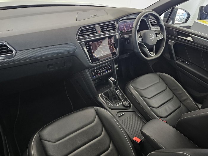 2022 Volkswagen Tiguan 162TSI R-Line