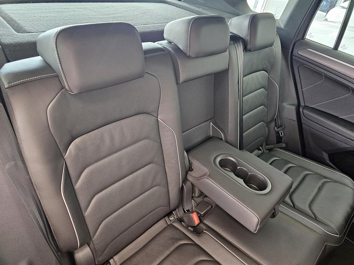 2022 Volkswagen Tiguan 162TSI R-Line