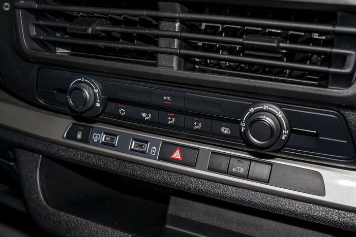 2025 Peugeot Expert Pro