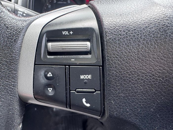 2015 Isuzu D-MAX SX MY15 4x2 Splash White