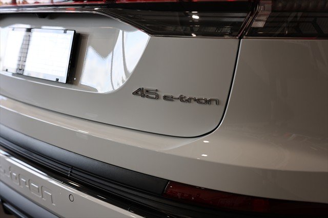 2024 Audi Q4 e-tron 45