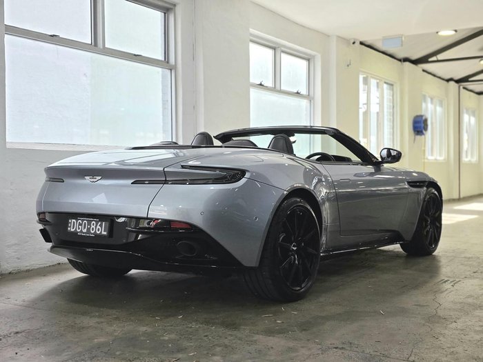 2020 Aston Martin DB11