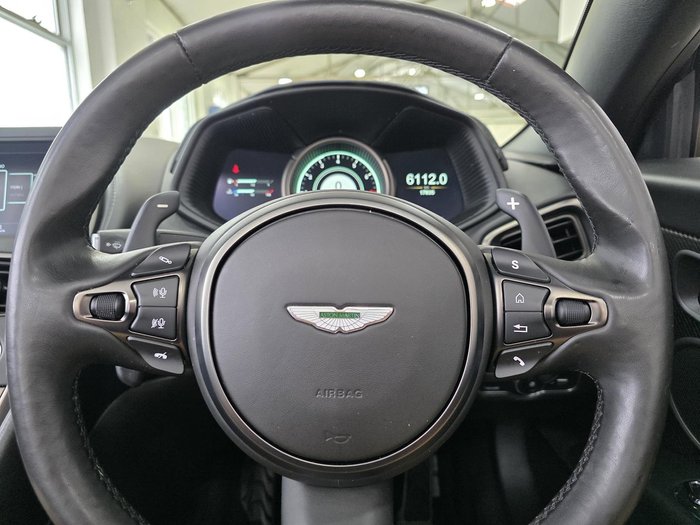 2020 Aston Martin DB11