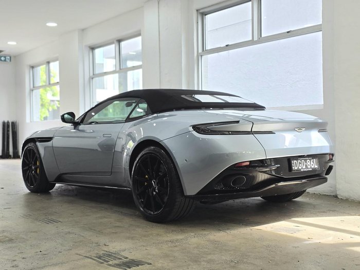 2020 Aston Martin DB11