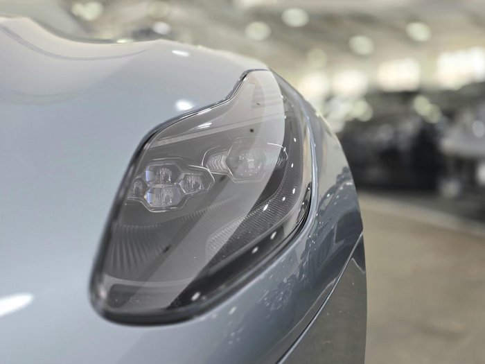 2020 Aston Martin DB11