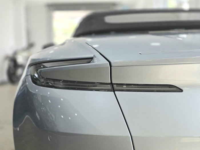 2020 Aston Martin DB11