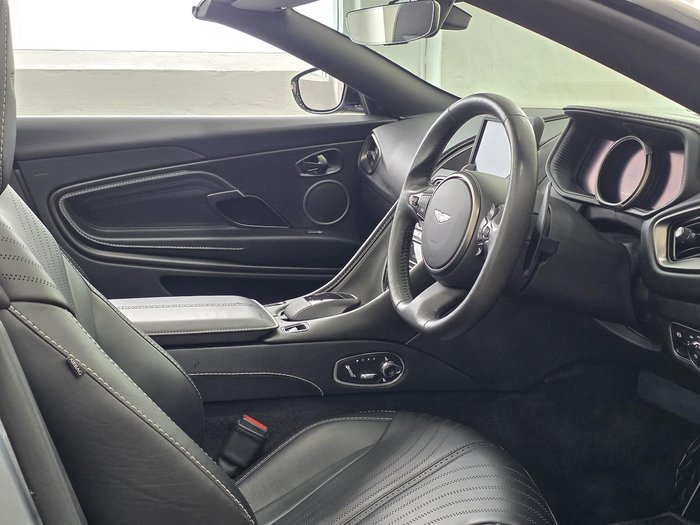 2020 Aston Martin DB11