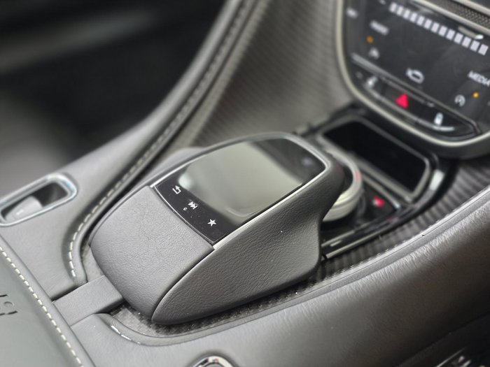 2020 Aston Martin DB11