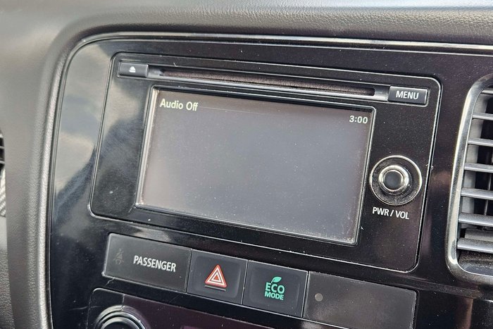 2016 Mitsubishi Outlander LS