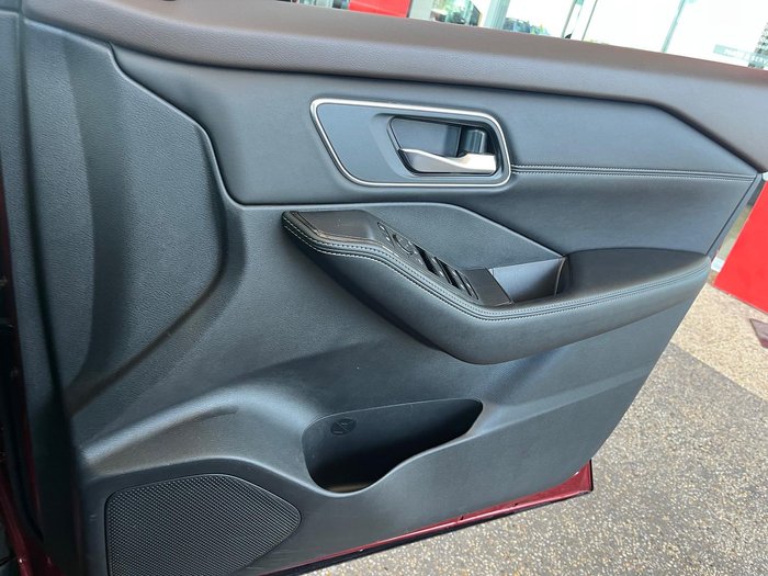 2023 Nissan X-TRAIL ST-L