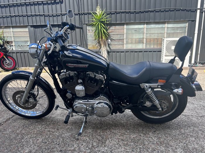 2010 Harley-Davidson XL1200C SPORTSTER CUSTOM