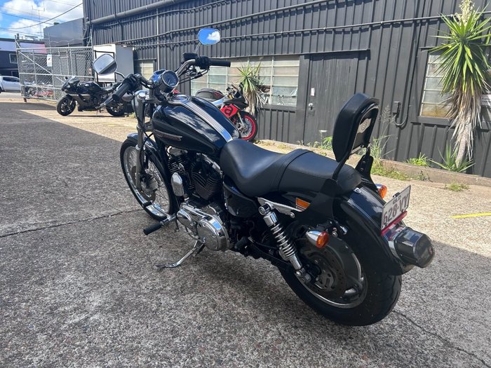 2010 Harley-Davidson XL1200C SPORTSTER CUSTOM